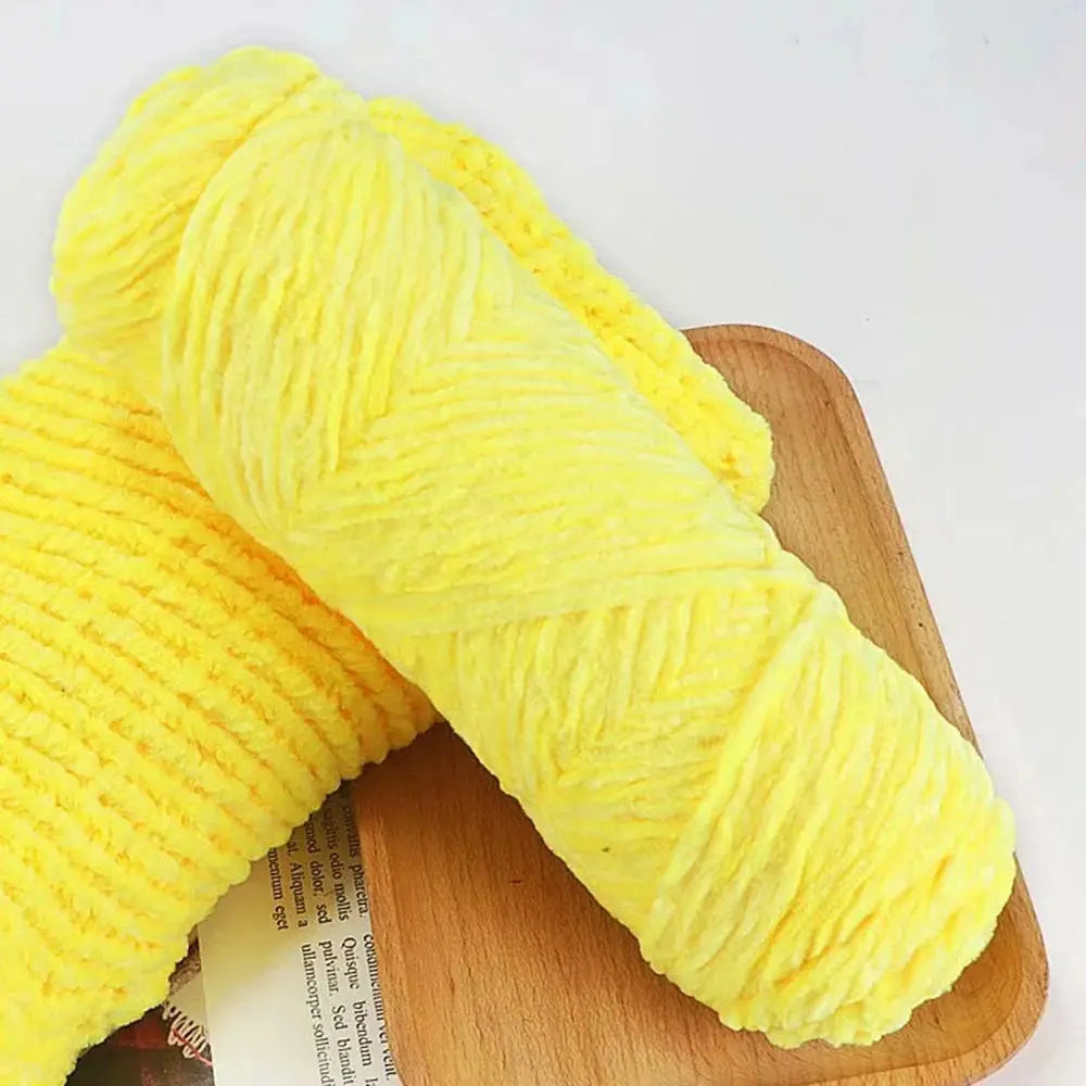 Hilo de chenilla suave de terciopelo de 95 g DS