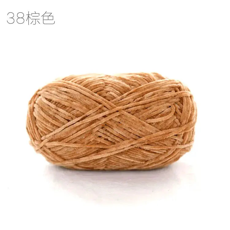 Hilo de chenilla con lustre de pera, 148 metros/madeja DS