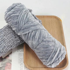 Hilo de chenilla suave de terciopelo de 95 g DS