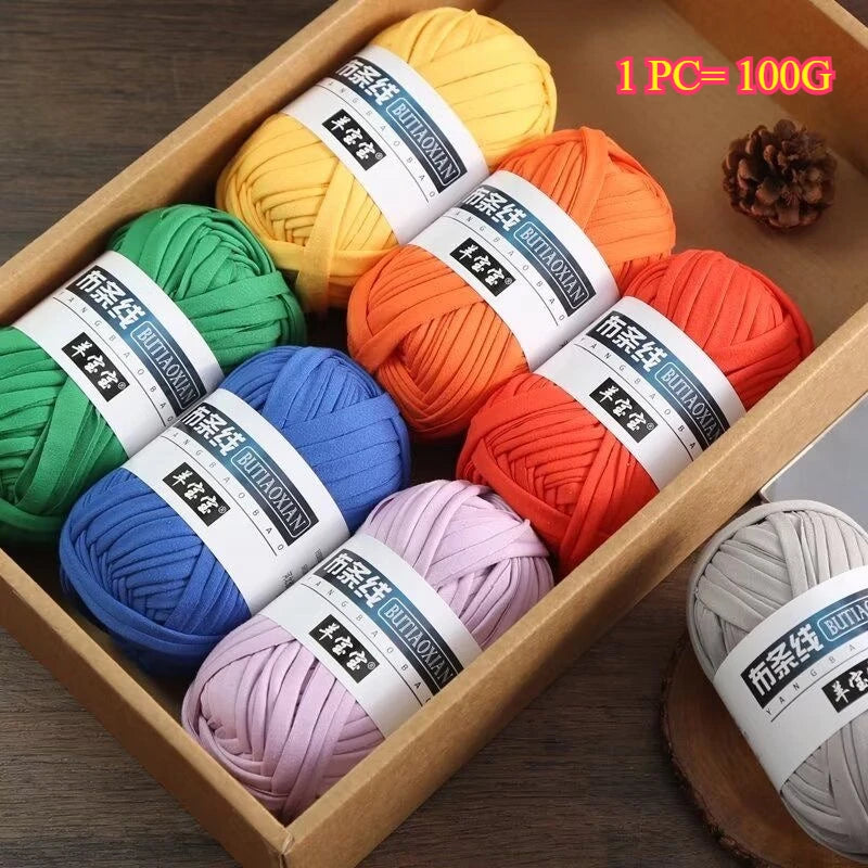 Hilo de poliéster suave de 100 g para tejer DS